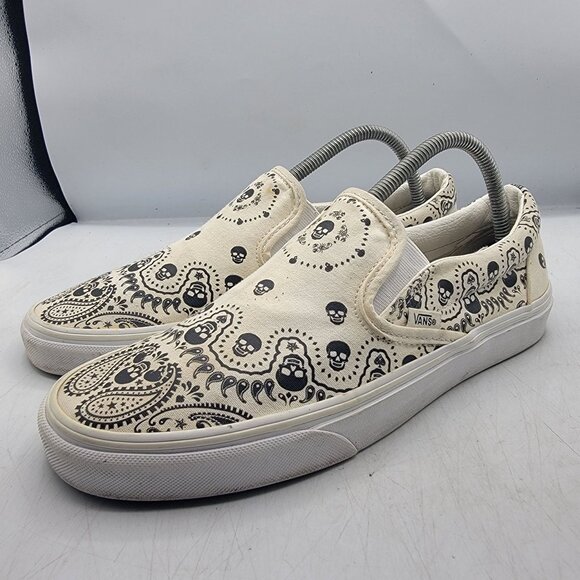 Vans Classic Slip On Skull Bandanna Mens 9 White Low Top Canvas Sneaker - Picture 4 of 13